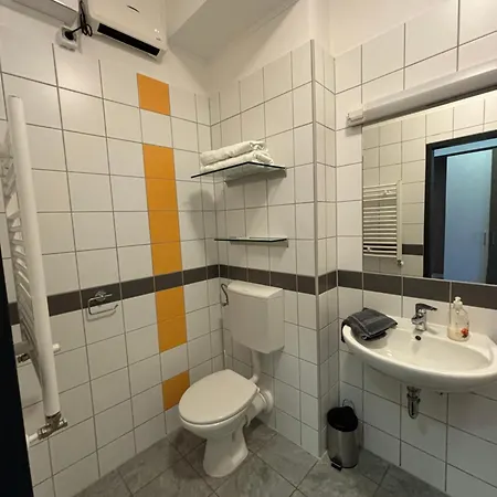 Aparthotel Skc *